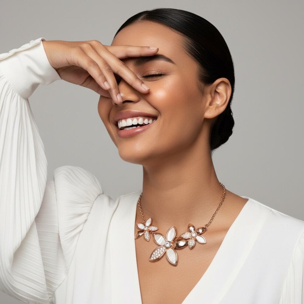 Copper Tone Floral Necklace Mother of Pearl 16.5–19.5” Vintage Style